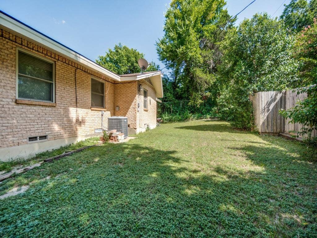 5511 Singing Hills Drive, Dallas, TX 75241 5511 Singing Hills Drive, Dallas, TX 75241