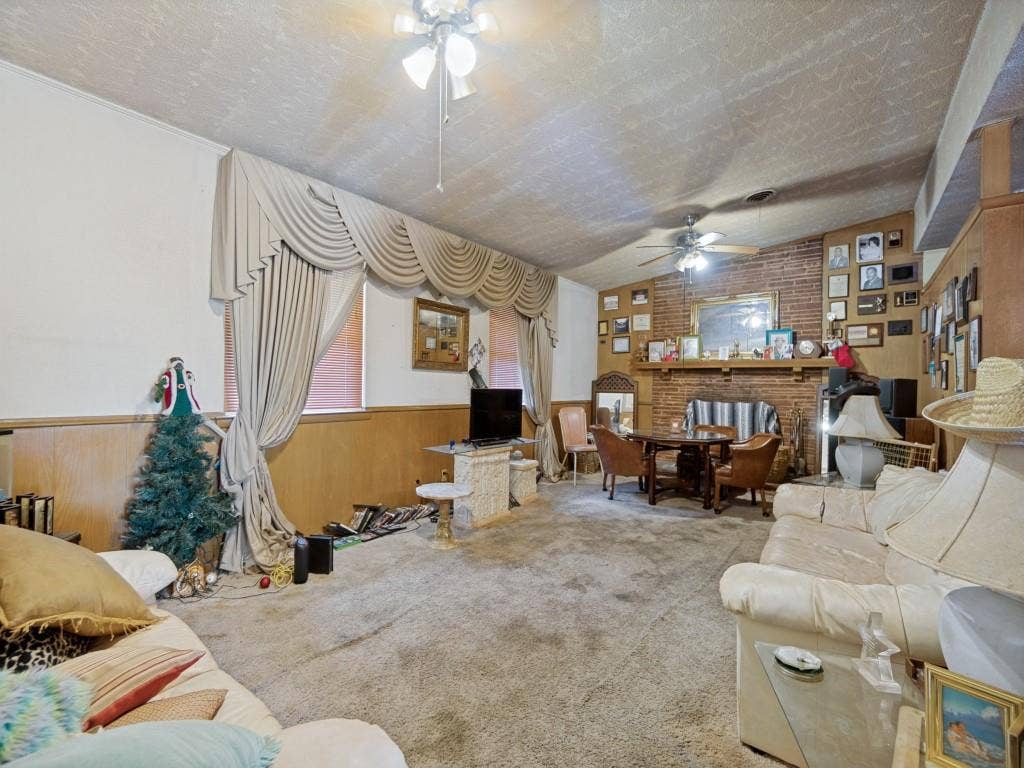 5511 Singing Hills Drive, Dallas, TX 75241 5511 Singing Hills Drive, Dallas, TX 75241