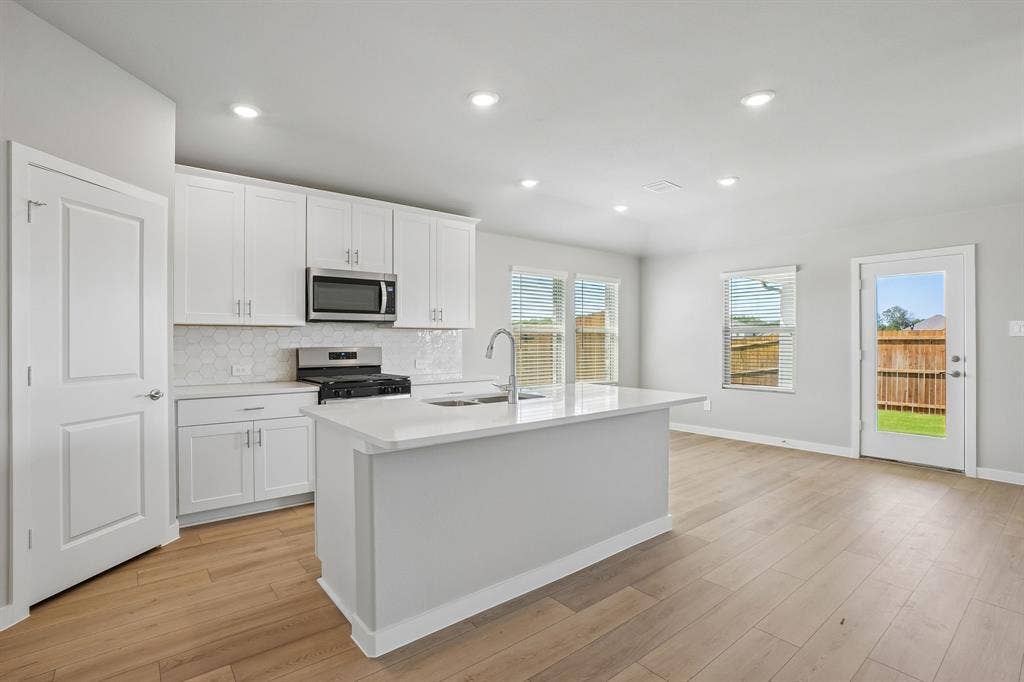 1601 Yosemite Drive, Anna, TX 75409 1601 Yosemite Drive, Anna, TX 75409