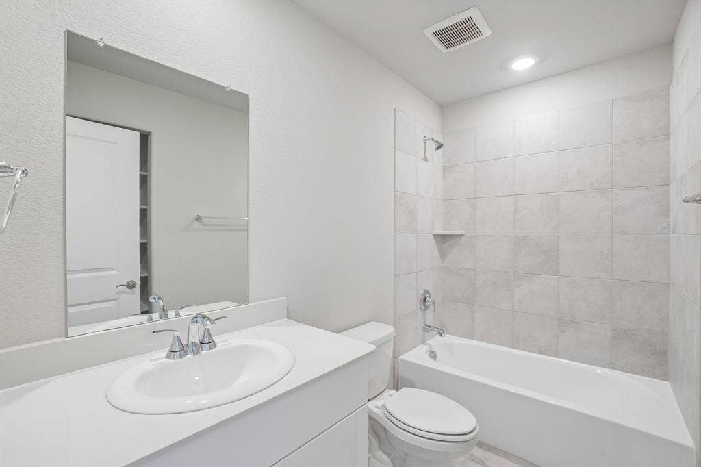 1601 Yosemite Drive, Anna, TX 75409 1601 Yosemite Drive, Anna, TX 75409