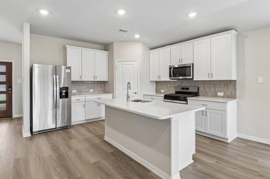 Property photo for 3507 Richmond Drive, Farmersville, TX