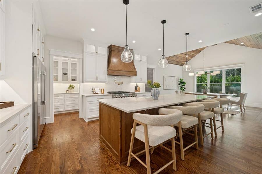 Property photo for 14540 Tamerisk Lane, Farmers Branch, TX