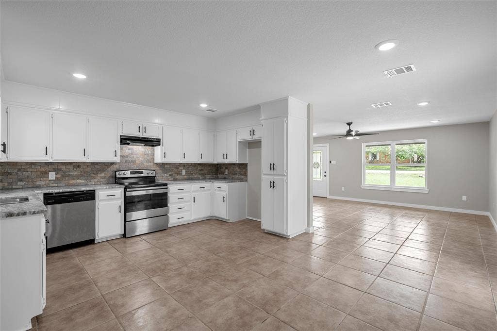 139 Cresthill Circle, Valley Mills, TX 76689 139 Cresthill Circle, Valley Mills, TX 76689