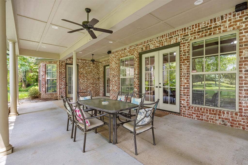 1915 Stonegate Valley Drive, Tyler, TX 75703 1915 Stonegate Valley Drive, Tyler, TX 75703
