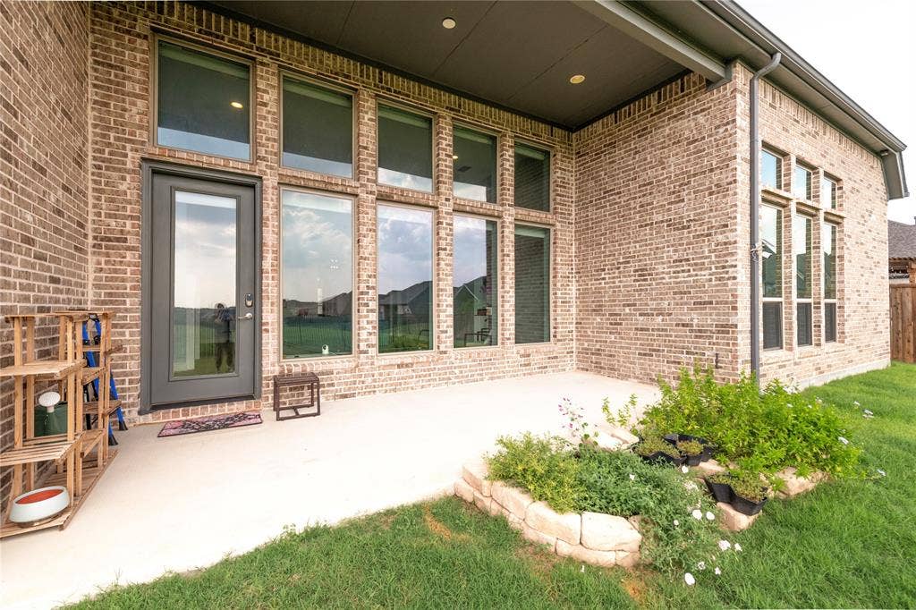 7013 Salmon Springs Drive, Argyle, TX 76226 7013 Salmon Springs Drive, Argyle, TX 76226