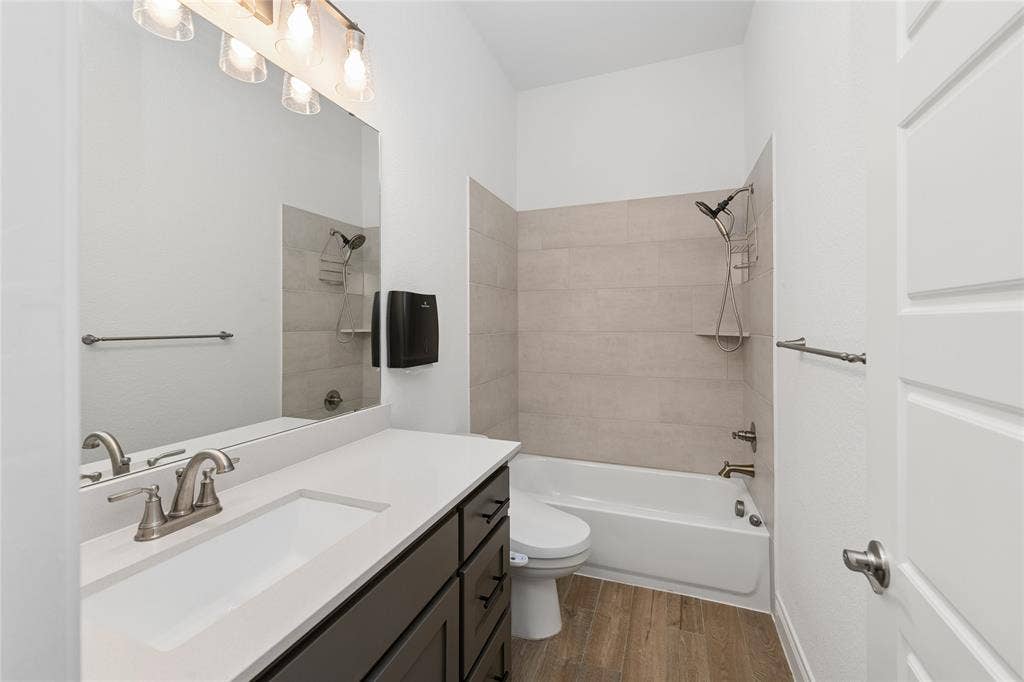 7013 Salmon Springs Drive, Argyle, TX 76226 7013 Salmon Springs Drive, Argyle, TX 76226