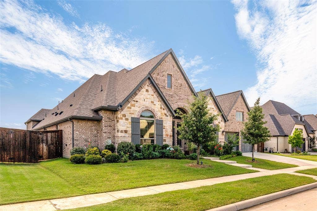 7013 Salmon Springs Drive, Argyle, TX 76226 7013 Salmon Springs Drive, Argyle, TX 76226