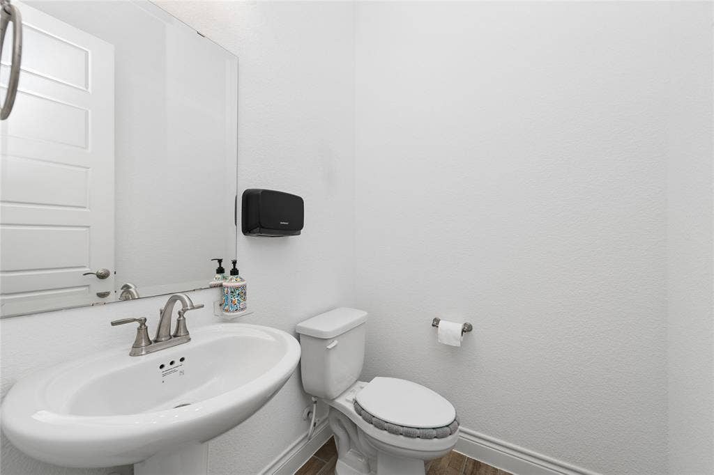7013 Salmon Springs Drive, Argyle, TX 76226 7013 Salmon Springs Drive, Argyle, TX 76226