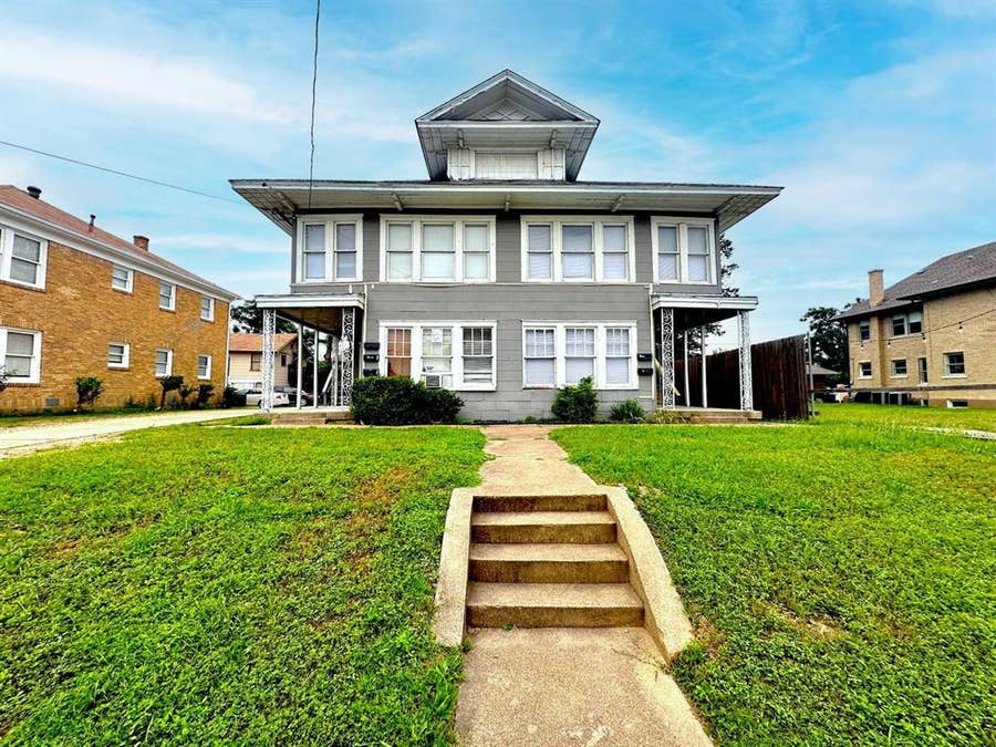 Property photo for 819 N Marsalis Avenue, #D, Dallas, TX