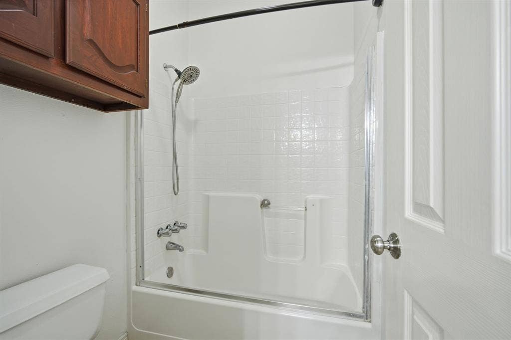 431 Mcalpin Road, Midlothian, TX 76065 431 Mcalpin Road, Midlothian, TX 76065