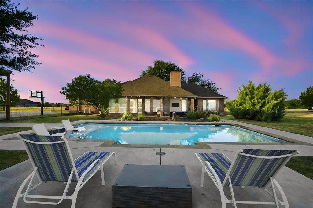 431 Mcalpin Road, Midlothian, TX 76065 431 Mcalpin Road, Midlothian, TX 76065