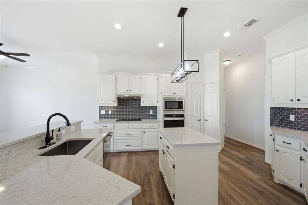 431 Mcalpin Road, Midlothian, TX 76065 431 Mcalpin Road, Midlothian, TX 76065