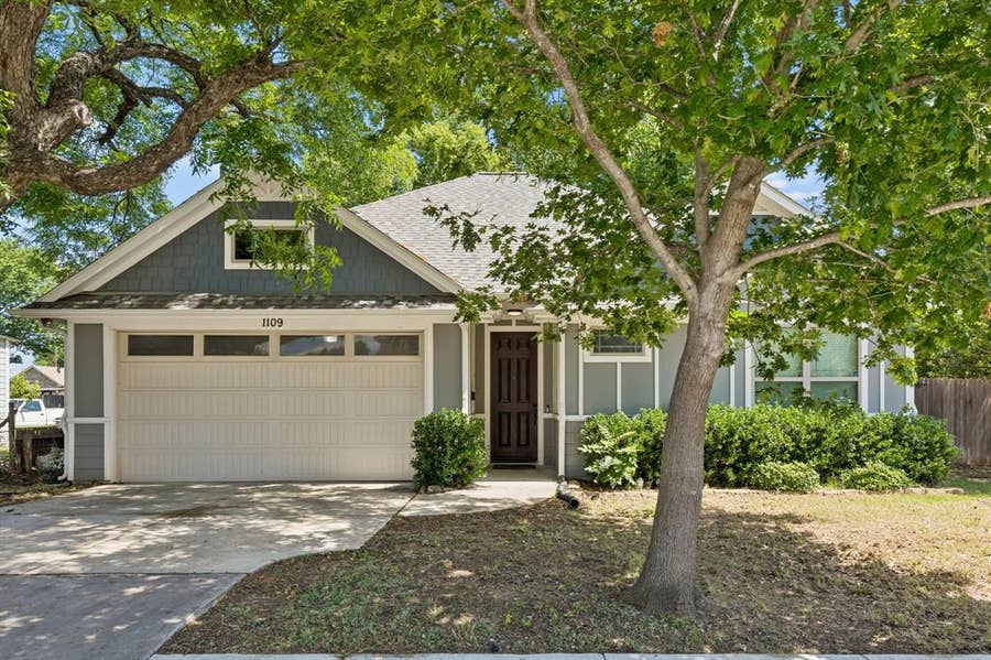 Property photo for 1109 Moore Street, McKinney, TX