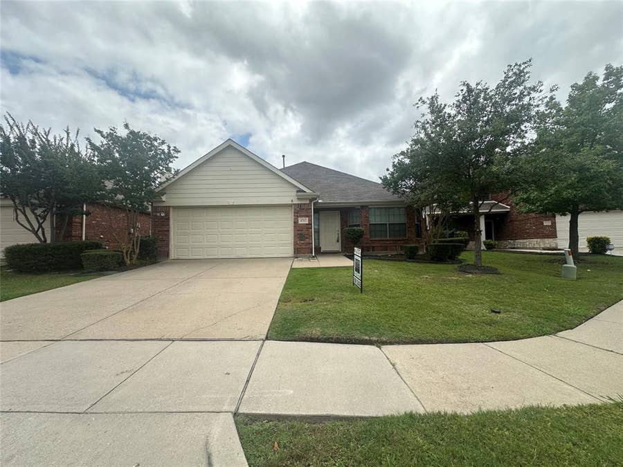 Property photo for 4717 Worchester Lane, McKinney, TX