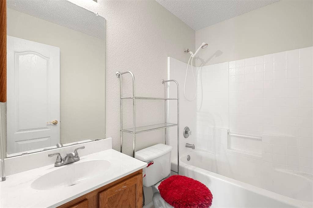 308 Valley Ridge Drive, Red Oak, TX 75154 308 Valley Ridge Drive, Red Oak, TX 75154