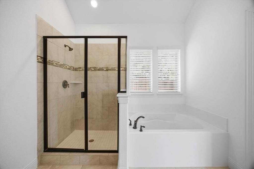 3909 Whitman Drive, Rockwall, TX 75087 3909 Whitman Drive, Rockwall, TX 75087
