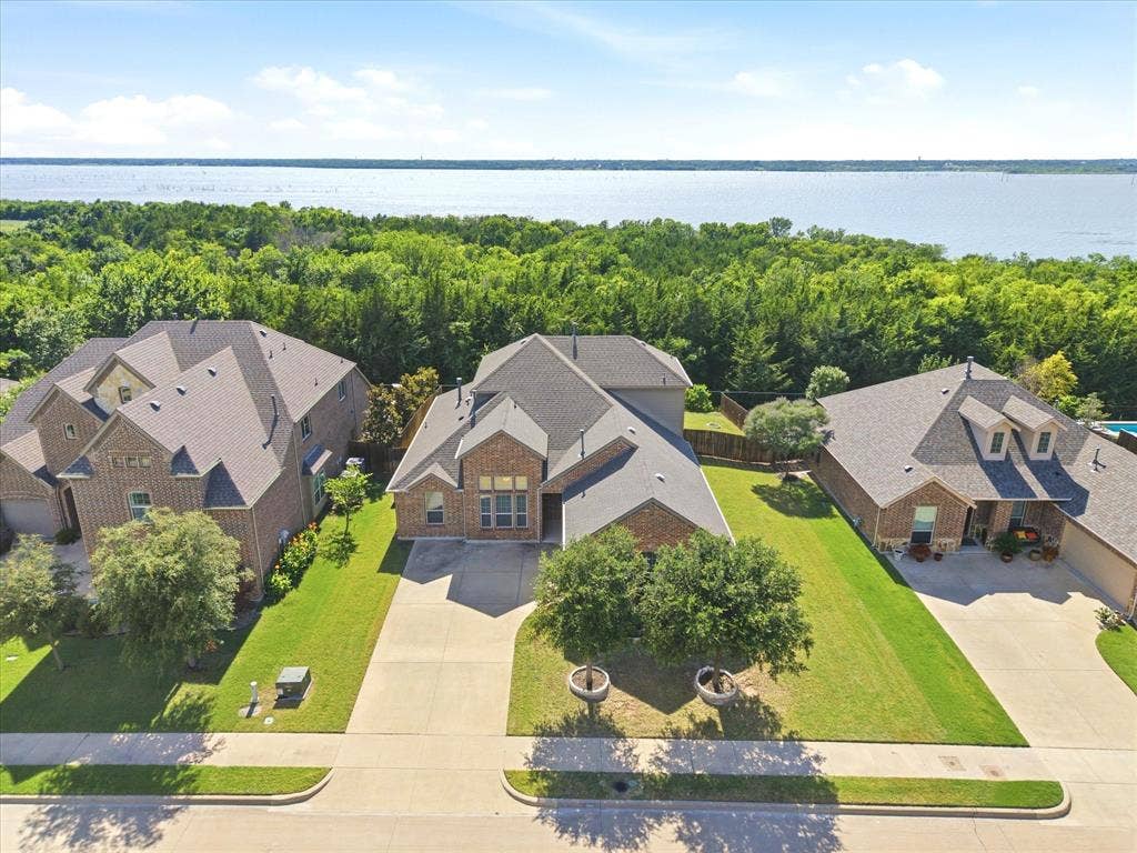 3909 Whitman Drive, Rockwall, TX 75087 3909 Whitman Drive, Rockwall, TX 75087