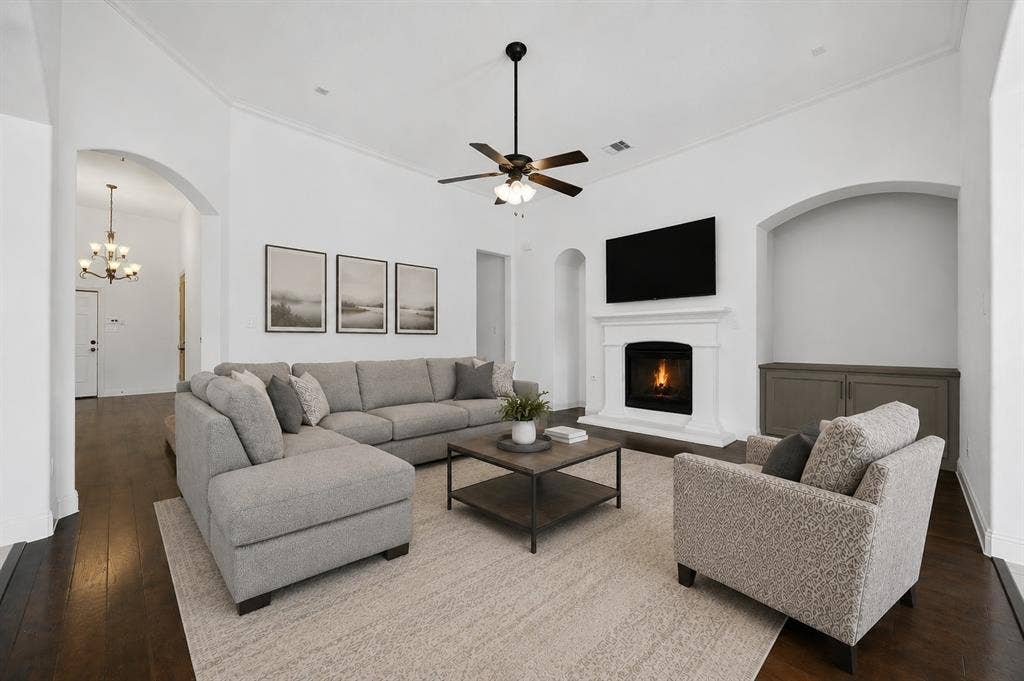 3909 Whitman Drive, Rockwall, TX 75087 virtually staged