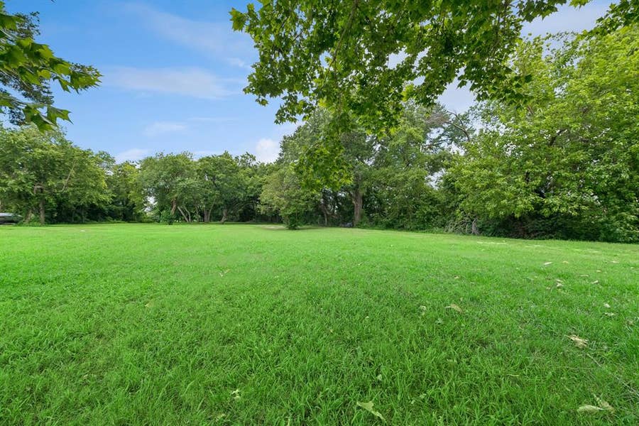 Property photo for 286 W Forest Grove Road, Lucas, TX