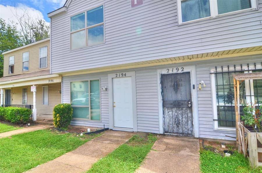 Property photo for 2194 Aspen Drive, Dallas, TX