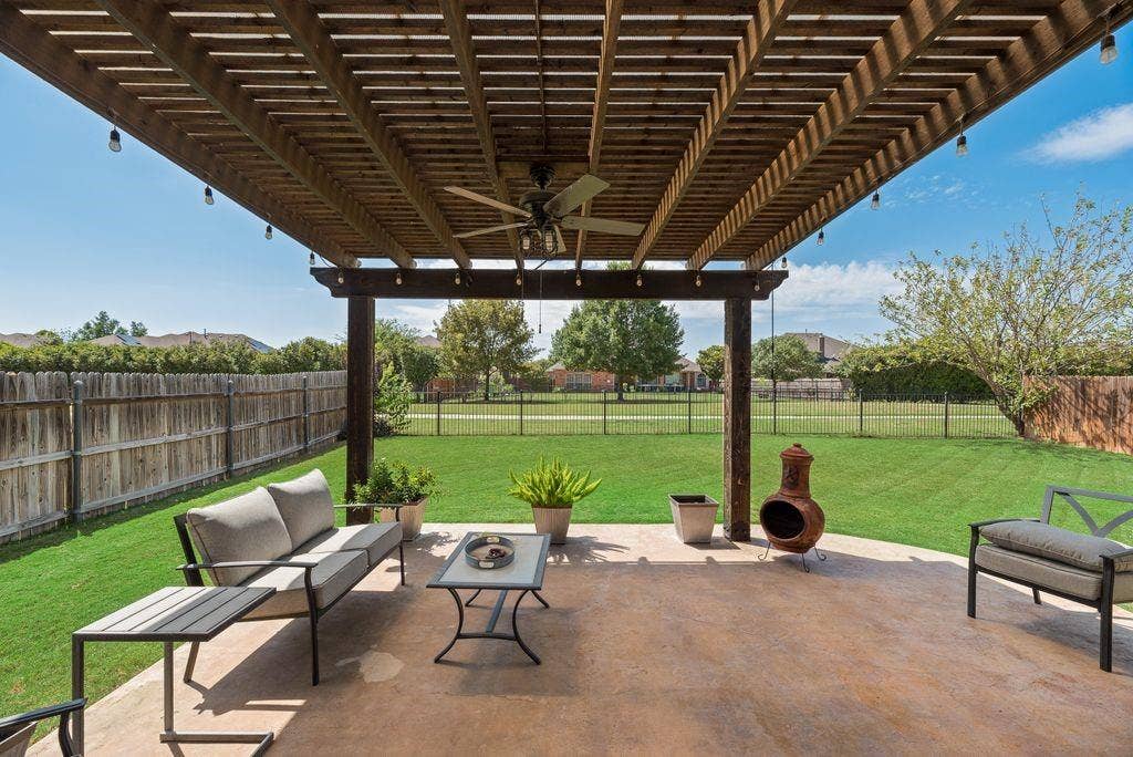 13708 Trail Break Drive, Fort Worth, TX 76052