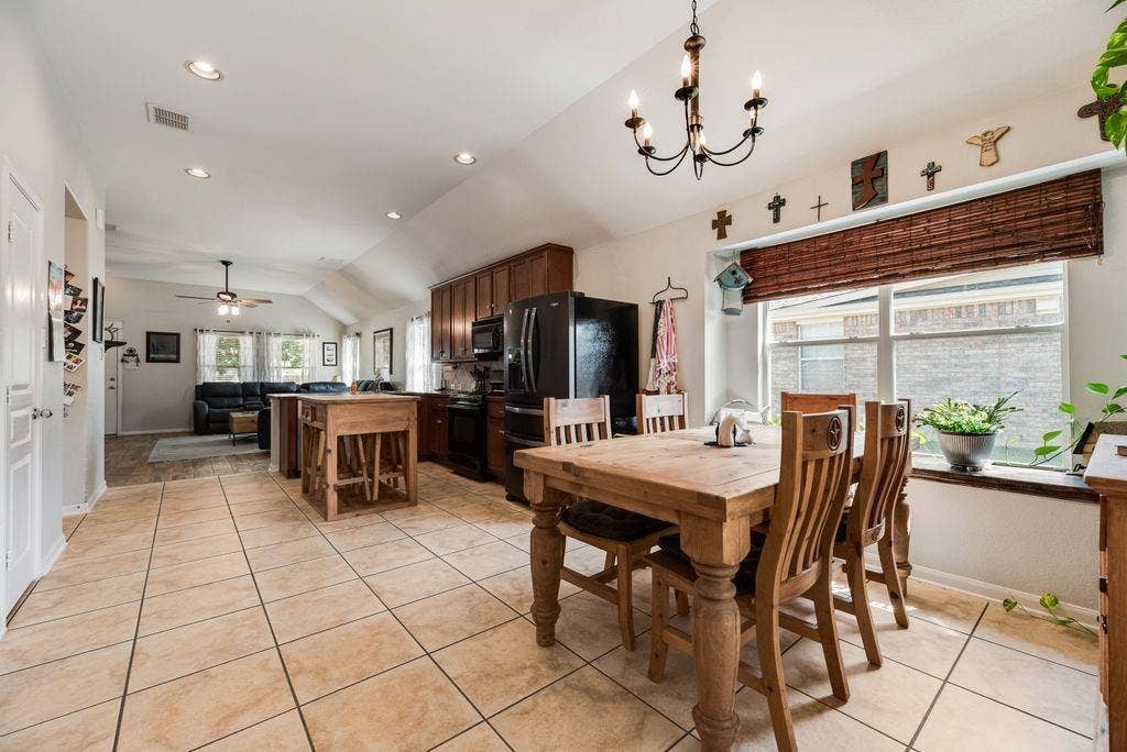 13708 Trail Break Drive, Fort Worth, TX 76052