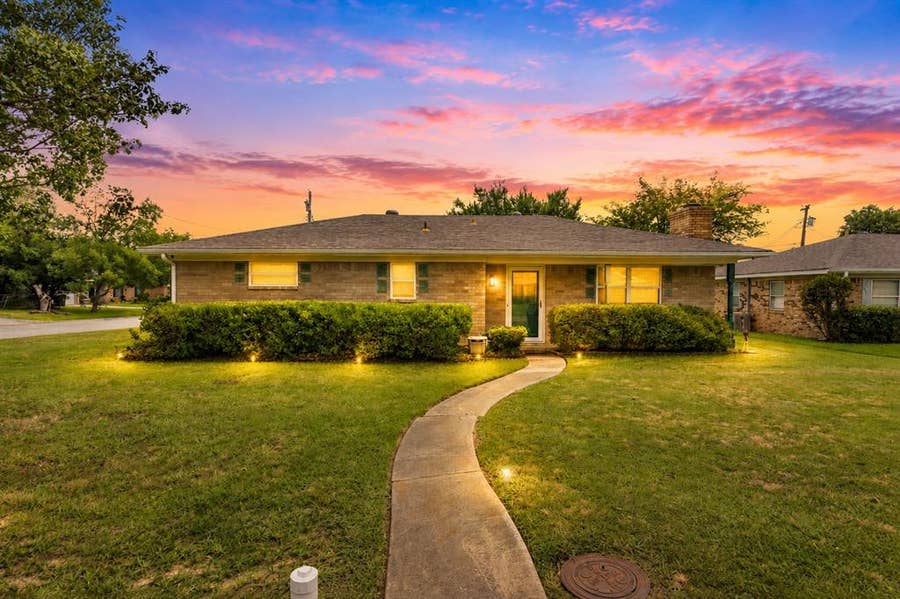 Property photo for 3501 Austin Avenue, Greenville, TX