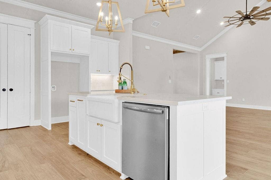 13974 Cedar Vista, Tyler, TX 75704 13974 Cedar Vista, Tyler, TX 75704