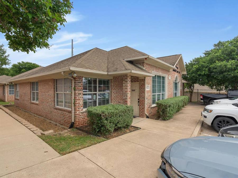 Property photo for 2840 Keller Springs Road, #801, Carrollton, TX