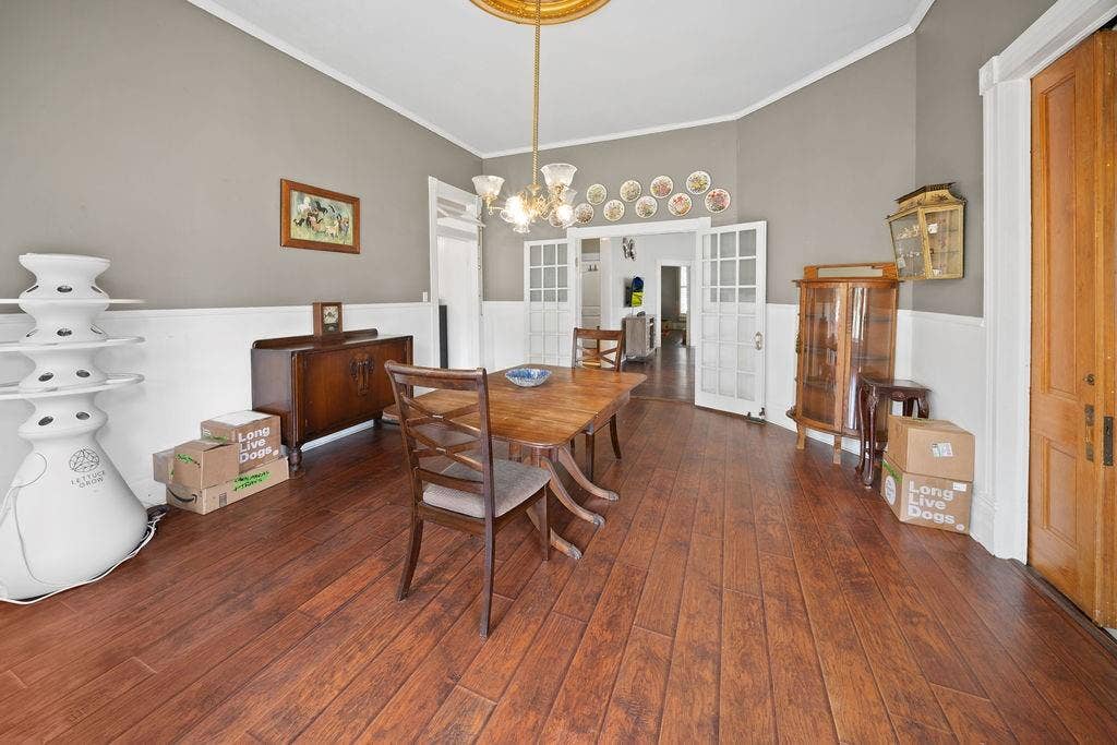 526 W Houston Street, Tyler, TX 75702 526 W Houston Street, Tyler, TX 75702