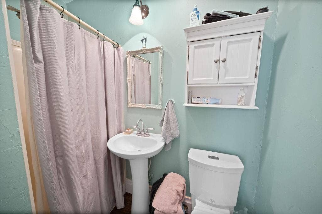 526 W Houston Street, Tyler, TX 75702 526 W Houston Street, Tyler, TX 75702
