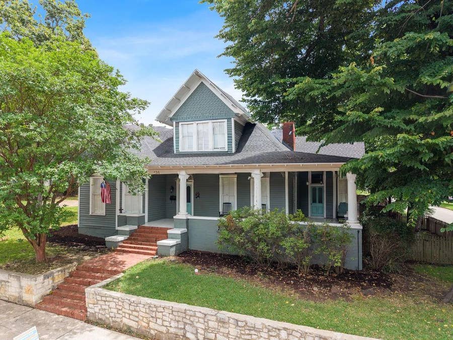 Property photo for 526 W Houston Street, Tyler, TX