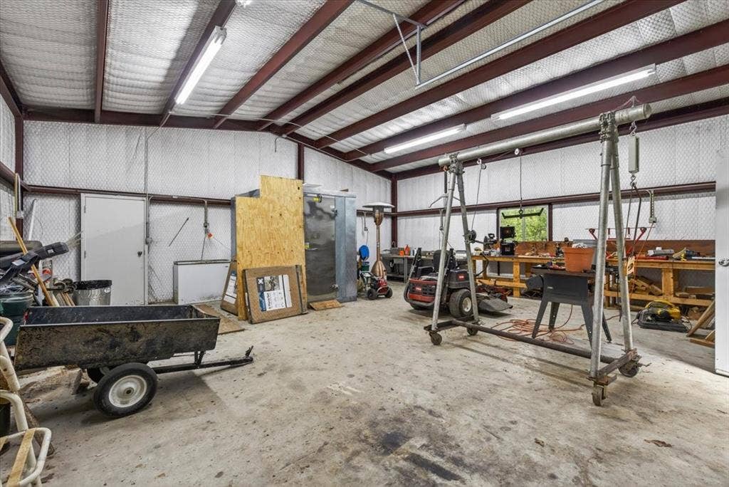 906 Valle Vista Drive, Athens, TX 75751 906 Valle Vista Drive, Athens, TX 75751