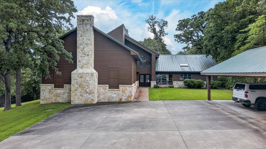 906 Valle Vista Drive, Athens, TX 75751 906 Valle Vista Drive, Athens, TX 75751
