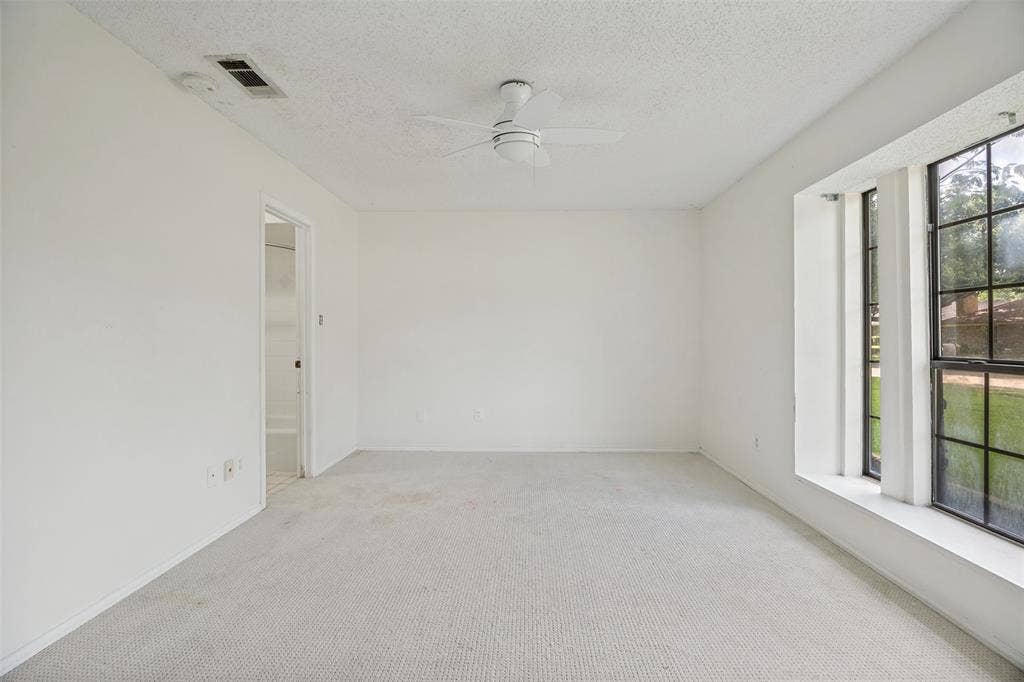 3329 Whiffletree Drive, Plano, TX 75023 3329 Whiffletree Drive, Plano, TX 75023