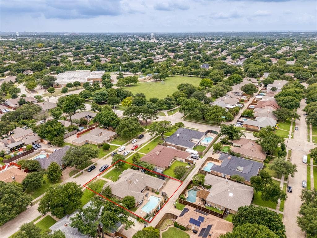 3329 Whiffletree Drive, Plano, TX 75023 3329 Whiffletree Drive, Plano, TX 75023