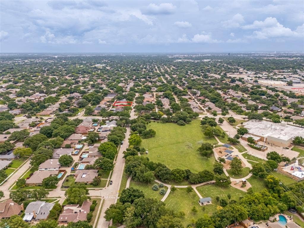 3329 Whiffletree Drive, Plano, TX 75023 3329 Whiffletree Drive, Plano, TX 75023