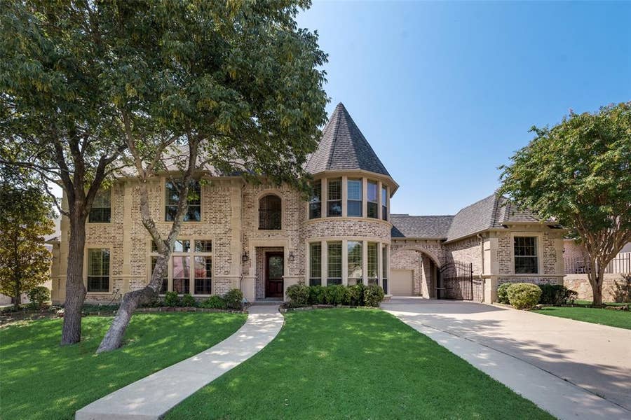 Property photo for 2207 Kings Pass, Heath, TX