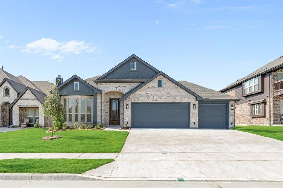 Property photo for 909 Firewood Way, Anna, TX