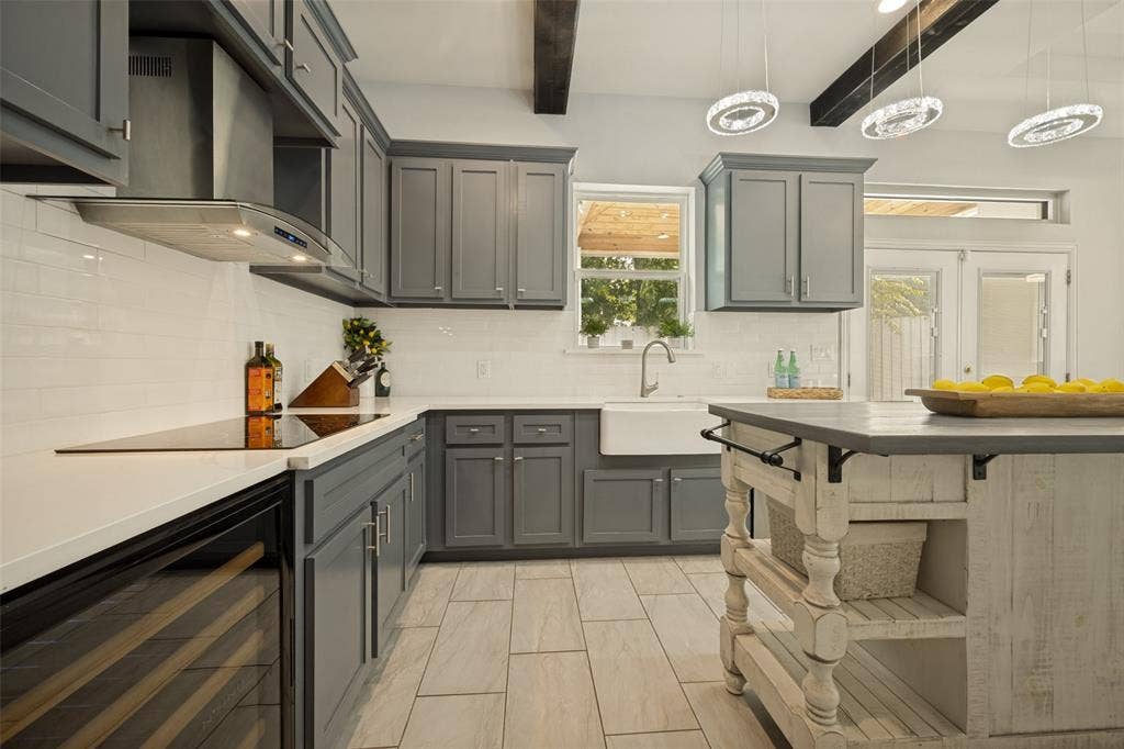 110 Cedar Lane, Roanoke, TX 76262 110 Cedar Lane, Roanoke, TX 76262