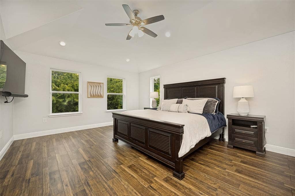 110 Cedar Lane, Roanoke, TX 76262 110 Cedar Lane, Roanoke, TX 76262