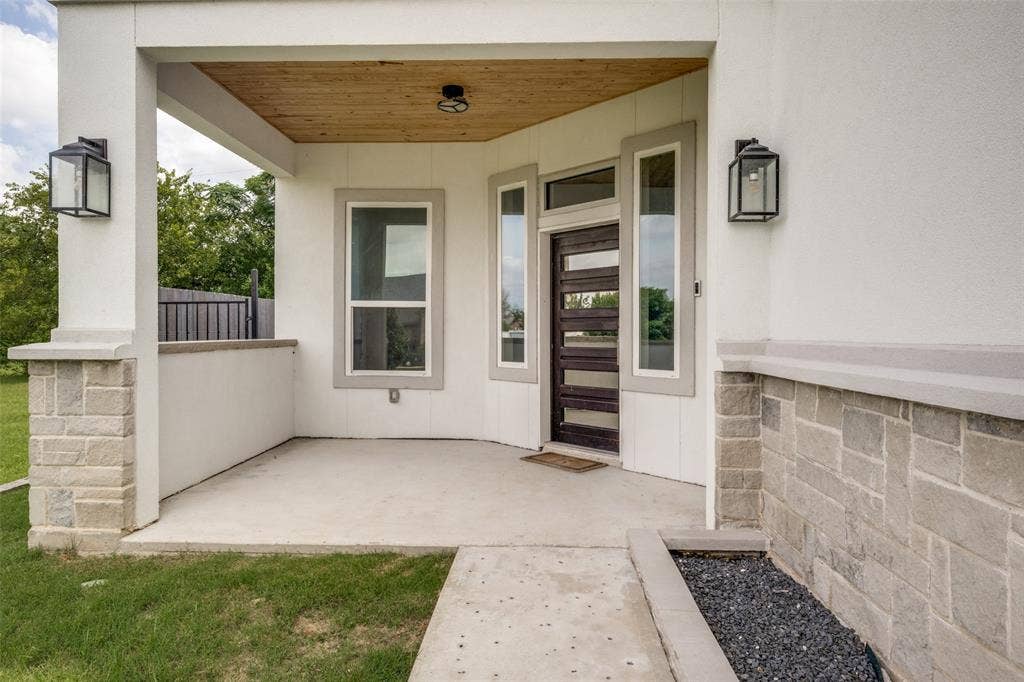 110 Cedar Lane, Roanoke, TX 76262 110 Cedar Lane, Roanoke, TX 76262