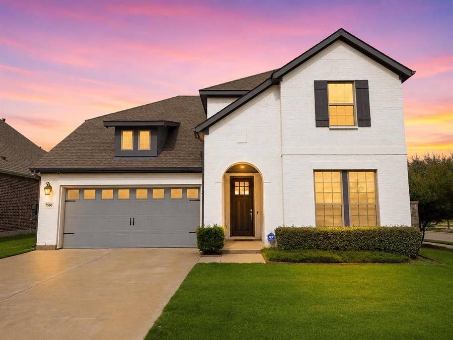 Property photo for 7500 Whisterwheel Way, Fort Worth, TX