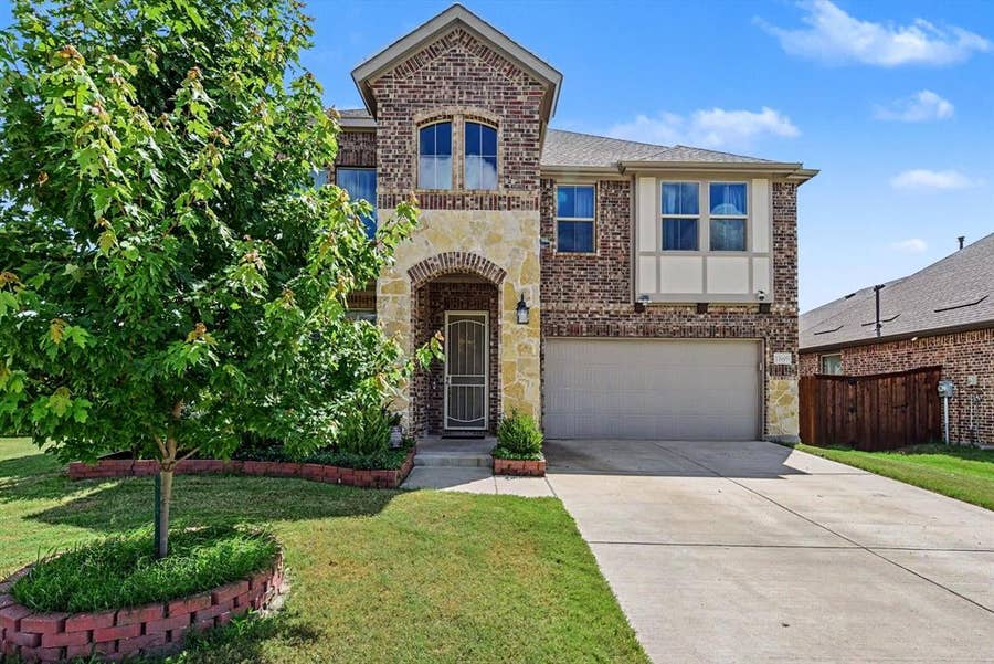 Property photo for 1869 Arbor Drive, Forney, TX