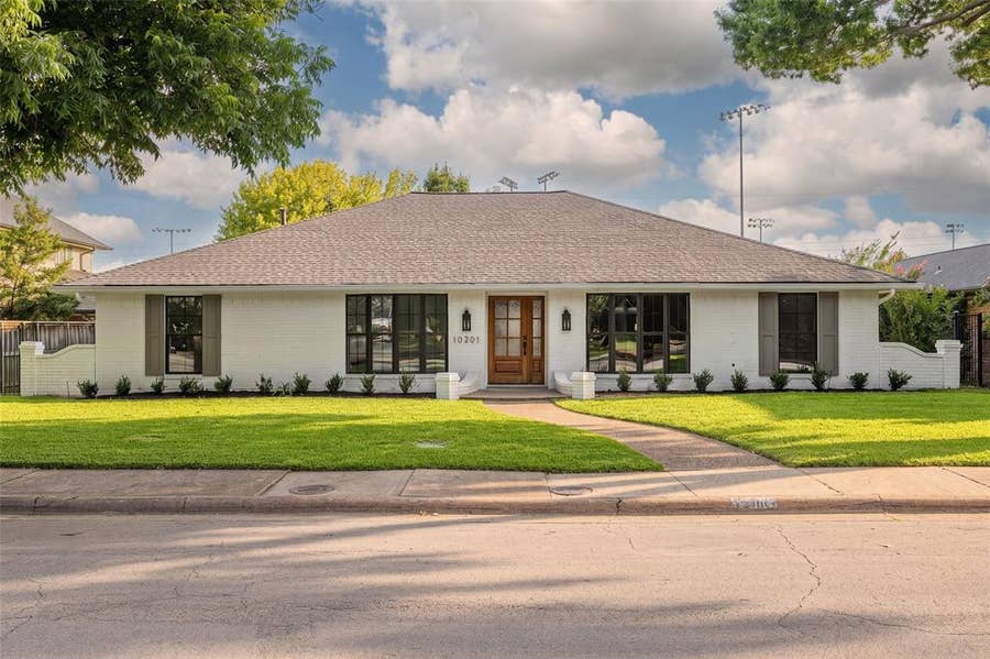 Property photo for 10201 Royal Highlands Drive, Dallas, TX