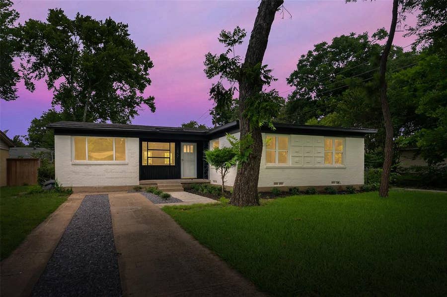 Property photo for 10877 Mandalay Drive, Dallas, TX