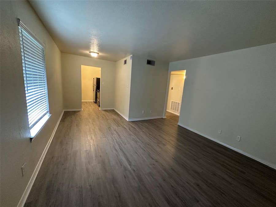 Property photo for 2211 S Vernon Avenue, #205, Dallas, TX