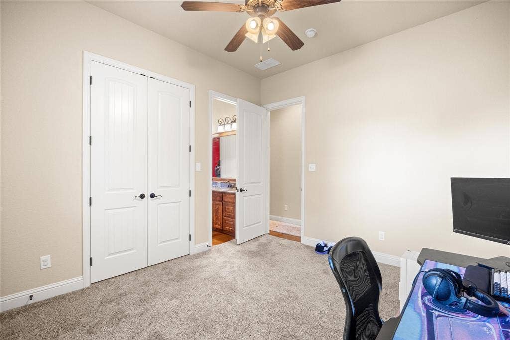 104 Rattling Antler Court, Azle, TX 76020 2 of 3 secondary bedrooms.