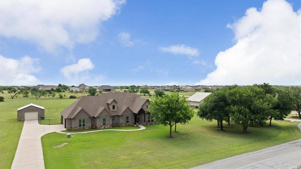 104 Rattling Antler Court, Azle, TX 76020 104 Rattling Antler Court, Azle, TX 76020