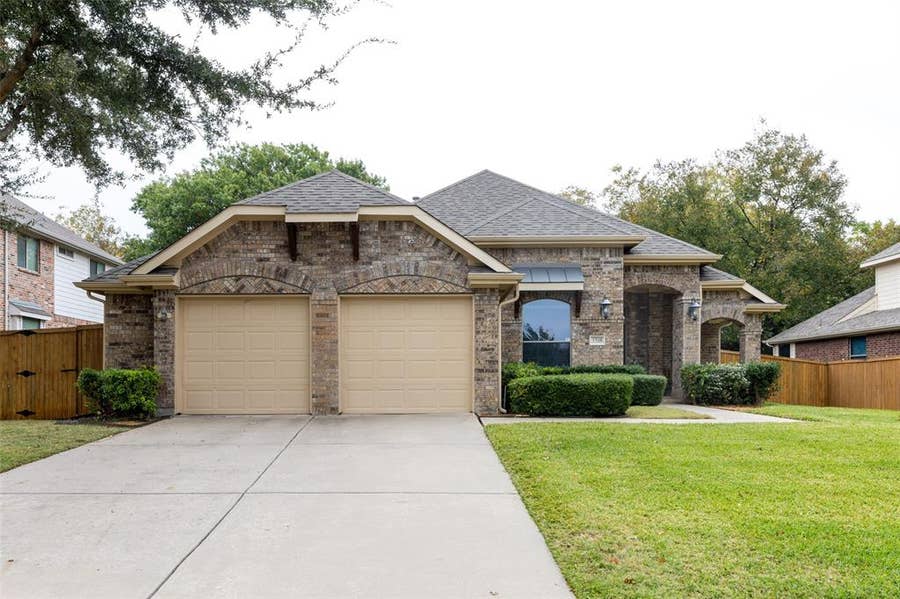 Property photo for 3508 Summerfield Drive, Plano, TX